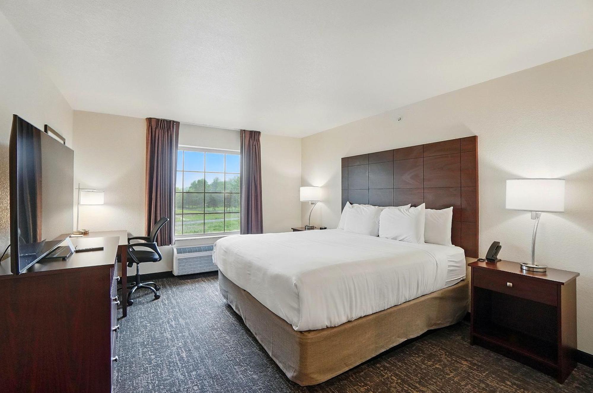Cobblestone Hotel & Suites - Russells Point At Indian Lake المظهر الخارجي الصورة